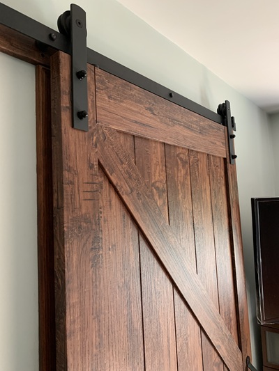Barn door hardware detail